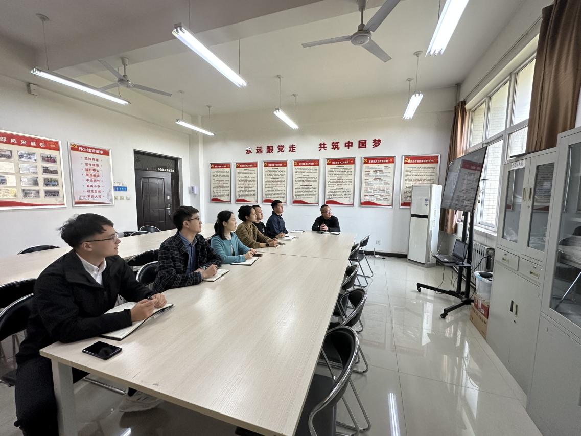 832d8d8072c6a6647bab5e8141a9d40 832d8d8072c6a6647bab5e8141a9d40