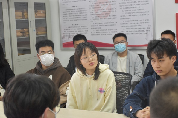 说明: G:\DCIM\109D5500\DSC_0564.JPG 说明: G:\DCIM\109D5500\DSC_0564.JPG